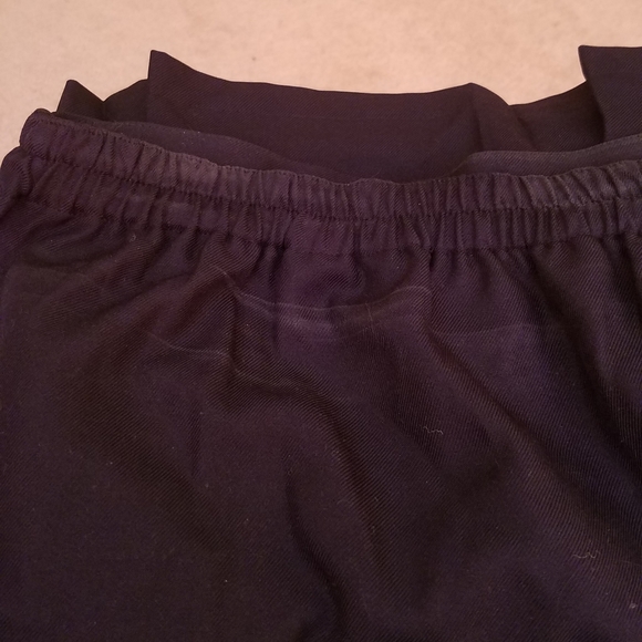 Dockers Navy Blue skirt/shorts - Picture 3 of 6